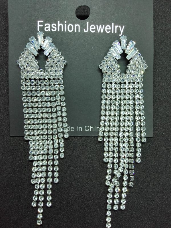 Elegant rhinestone tassel earrings for a sophisticated look.