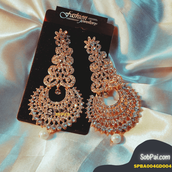 "Elegant golden earrings designed for women, featuring a modern look."